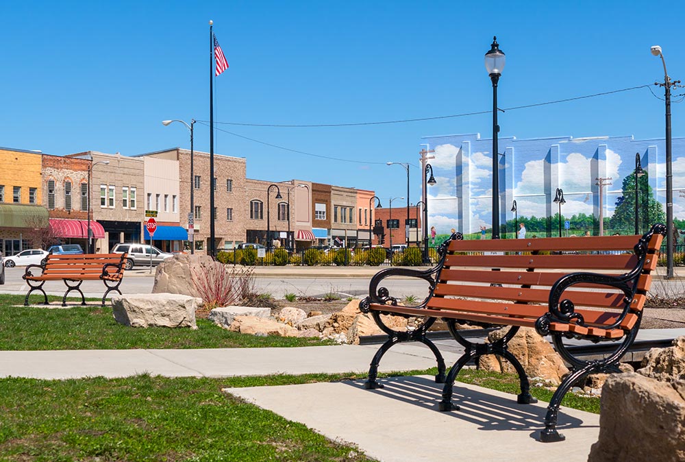 Enjoy some "quiet" time with the small-town feel of Mattoon, IL. A subtle break from your per diem stay in Illinois